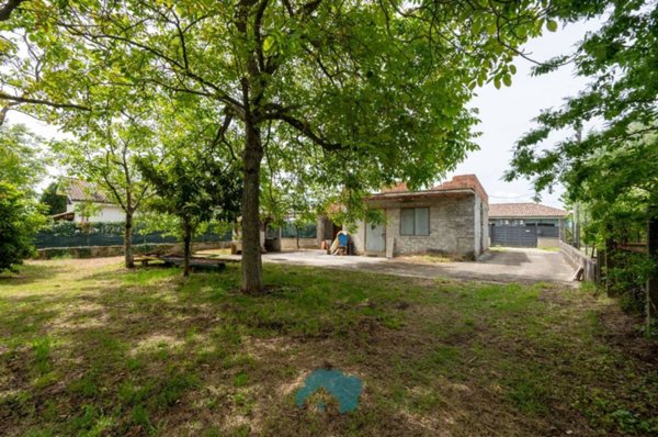 casa indipendente in vendita a Valmontone