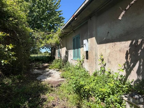 casa indipendente in vendita a Valmontone