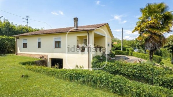 casa indipendente in vendita a Valmontone