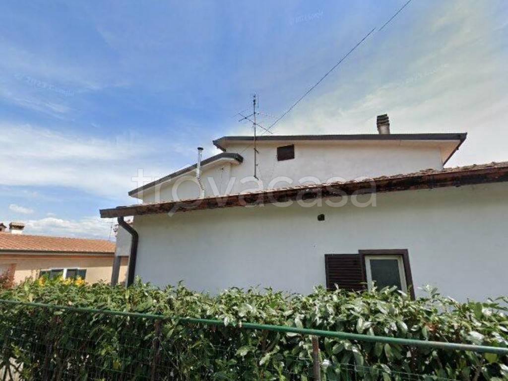 casa indipendente in vendita a Valmontone