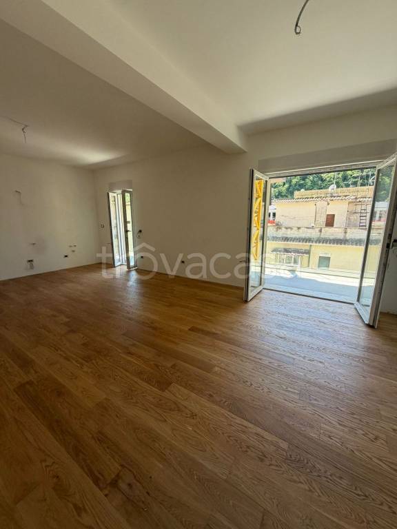 appartamento in vendita a Valmontone