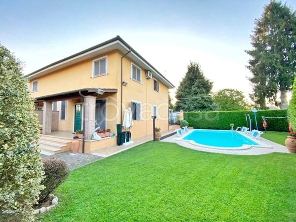 casa indipendente in vendita a Valmontone