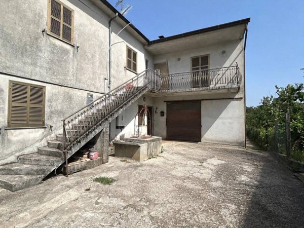 casa indipendente in vendita a Valmontone