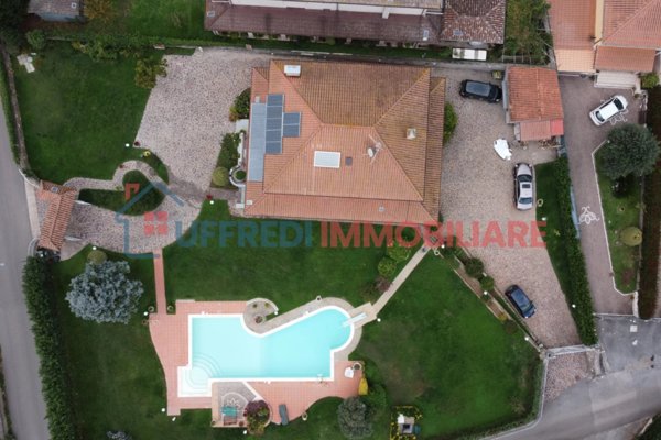 casa indipendente in vendita a Valmontone