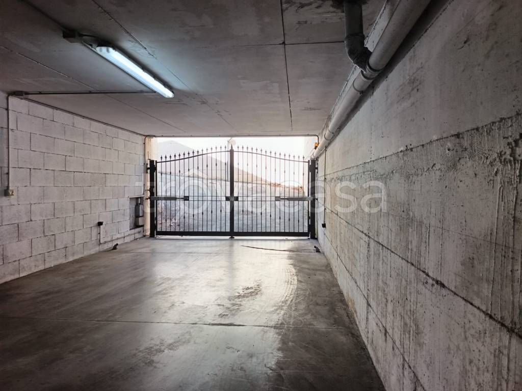 box auto in vendita a Valmontone