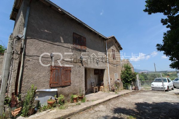 pentavano in vendita a Velletri