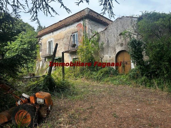 casa indipendente in vendita a Velletri