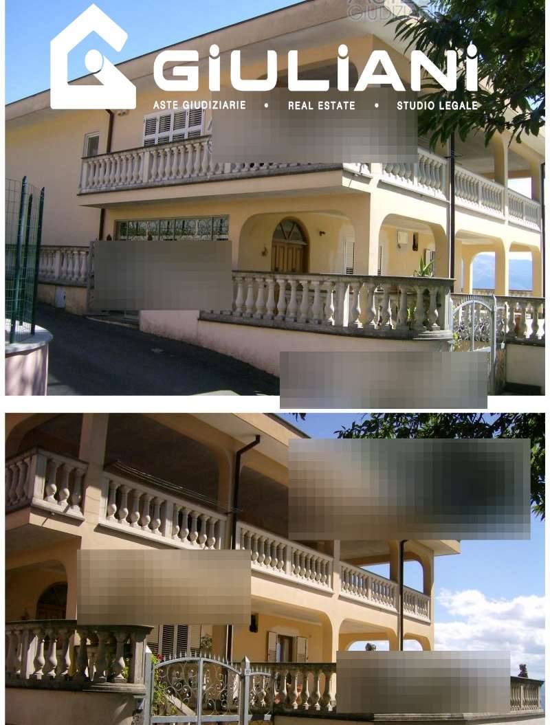 casa indipendente in vendita a Velletri