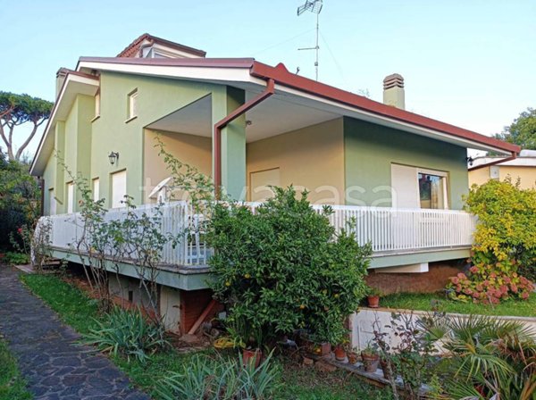 casa indipendente in vendita a Velletri
