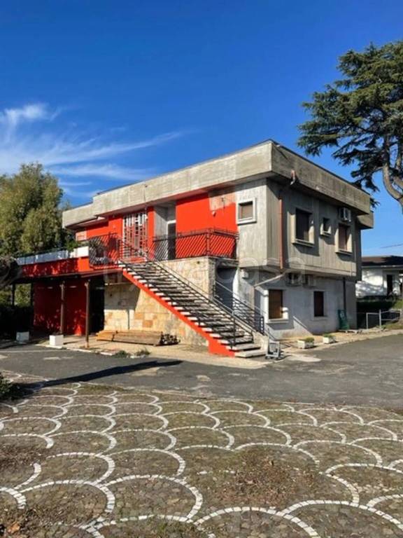 casa indipendente in vendita a Velletri