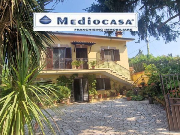 casa indipendente in vendita a Velletri