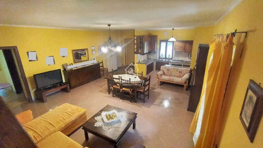 casa indipendente in vendita a Velletri