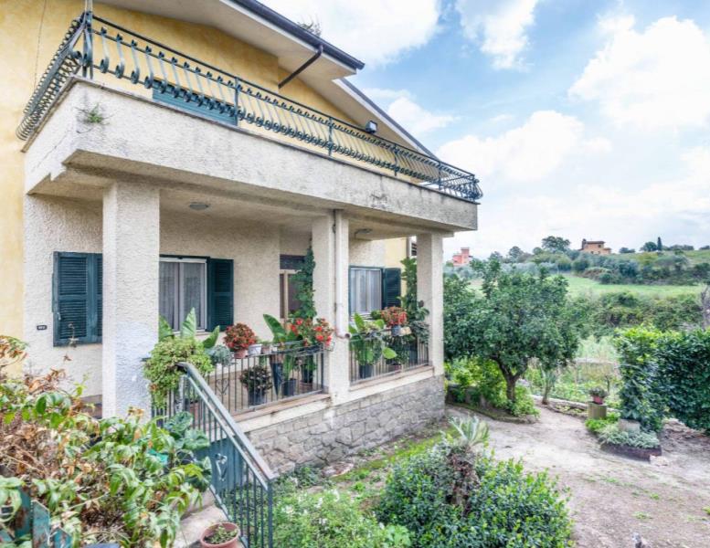 casa indipendente in vendita a Velletri