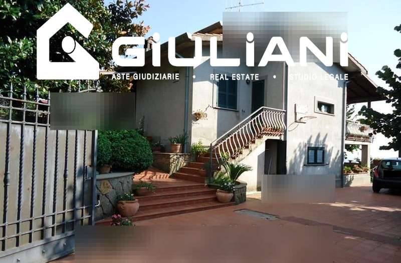 casa indipendente in vendita a Velletri