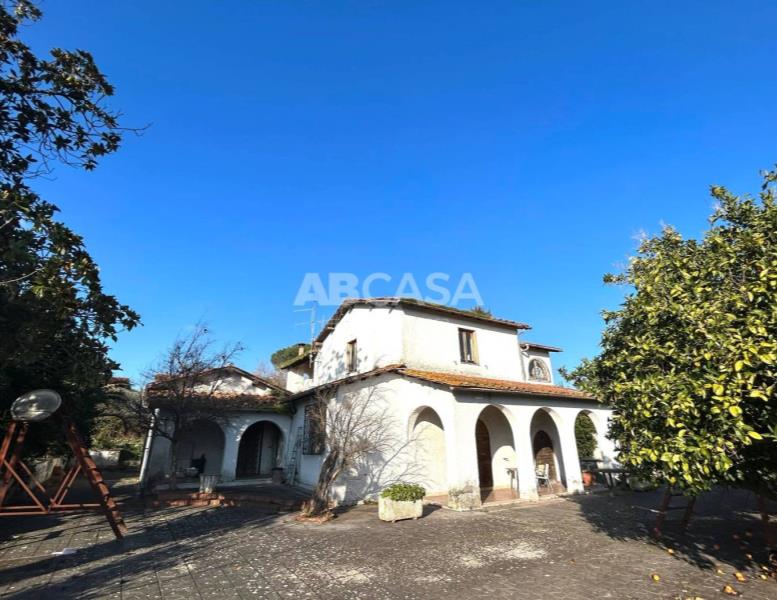 casa indipendente in vendita a Velletri