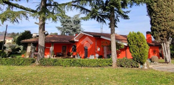 casa indipendente in vendita a Velletri
