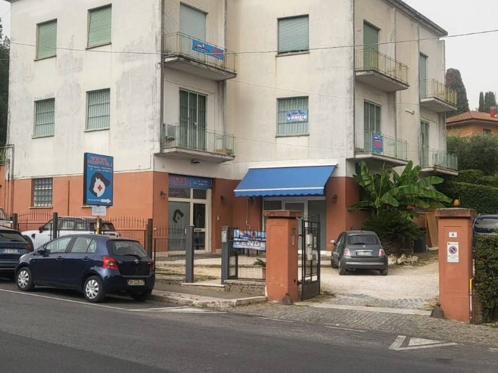 intera palazzina in vendita a Velletri