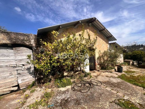 casa indipendente in vendita a Velletri