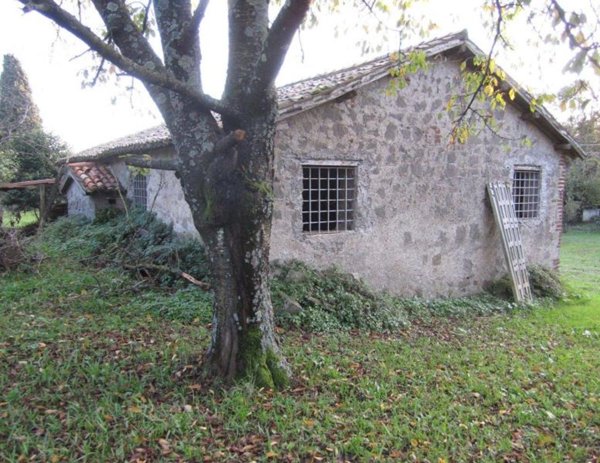 casa indipendente in vendita a Velletri