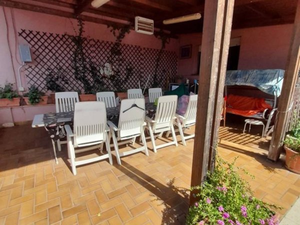 casa indipendente in vendita a Velletri