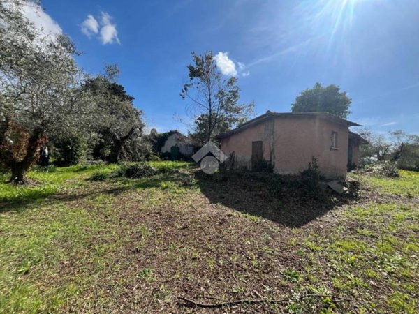 casa indipendente in vendita a Velletri