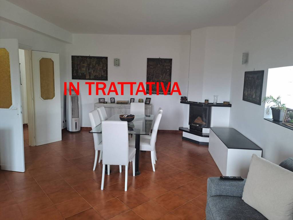 casa indipendente in vendita a Velletri
