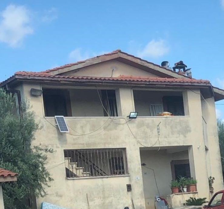 casa indipendente in vendita a Velletri