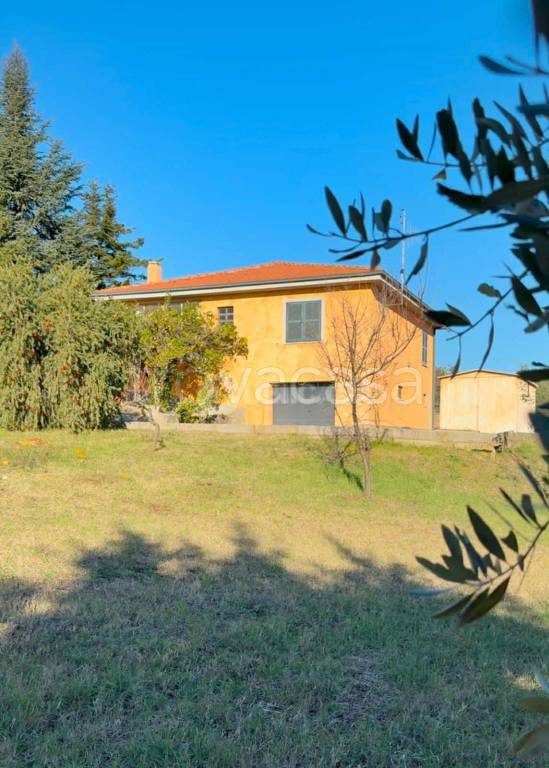 casa indipendente in vendita a Velletri