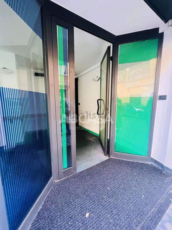 ufficio in vendita a Velletri