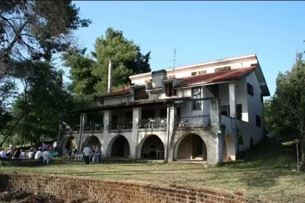 casa indipendente in vendita a Velletri