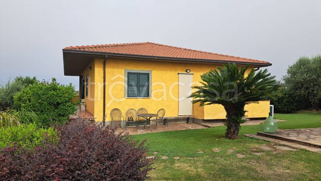 casa indipendente in vendita a Velletri
