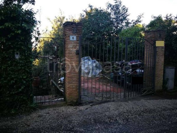 casa indipendente in vendita a Velletri