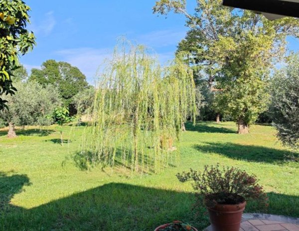 casa indipendente in vendita a Velletri