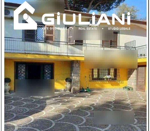 casa indipendente in vendita a Velletri