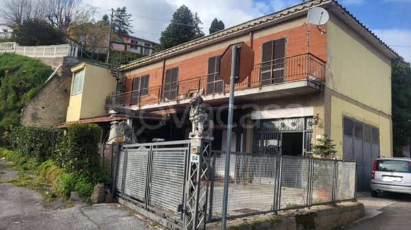 casa indipendente in vendita a Velletri