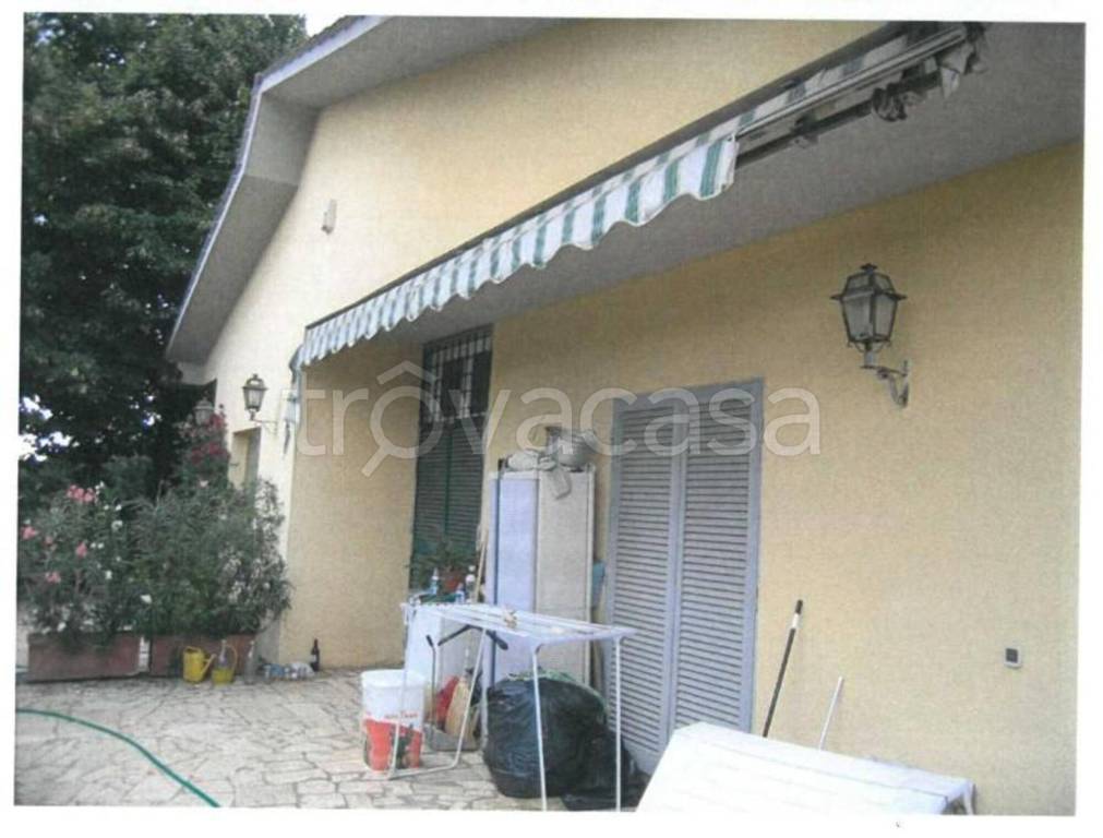 casa indipendente in vendita a Velletri