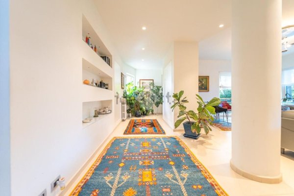 casa indipendente in vendita a Velletri