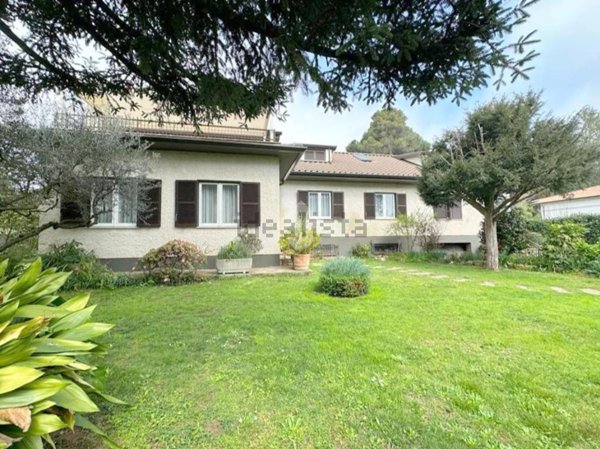 casa indipendente in vendita a Velletri