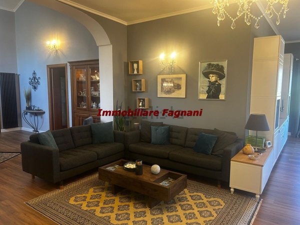 casa indipendente in vendita a Velletri