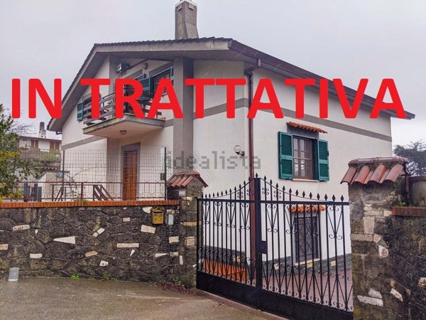 casa indipendente in vendita a Velletri