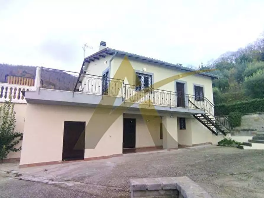 casa indipendente in vendita a Velletri