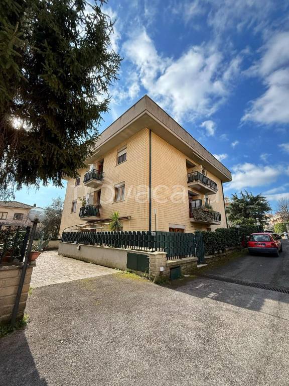 appartamento in vendita a Velletri