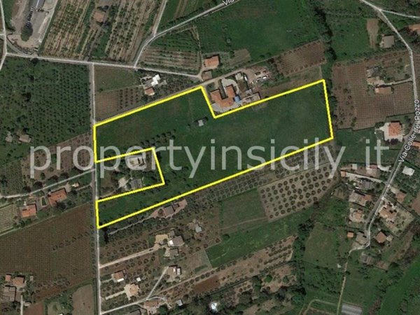 negozio in vendita a Velletri
