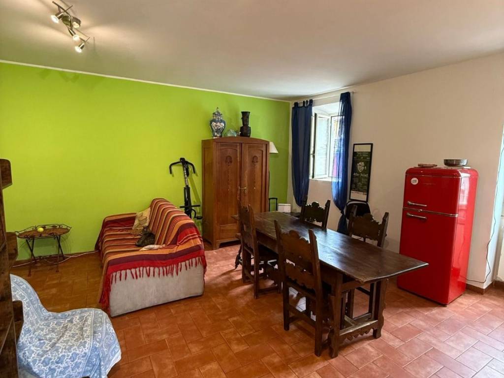 appartamento in vendita a Velletri