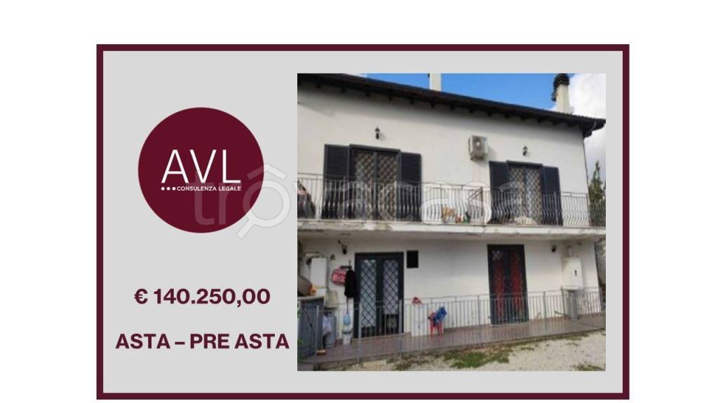 casa indipendente in vendita a Velletri