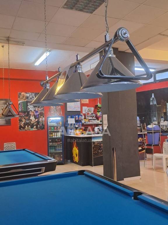 negozio in vendita a Velletri