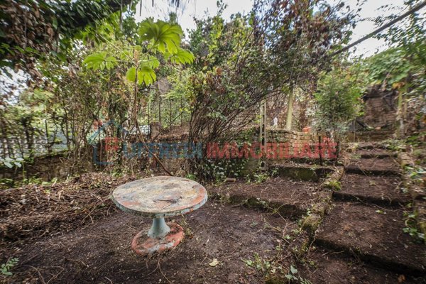 casa indipendente in vendita a Velletri