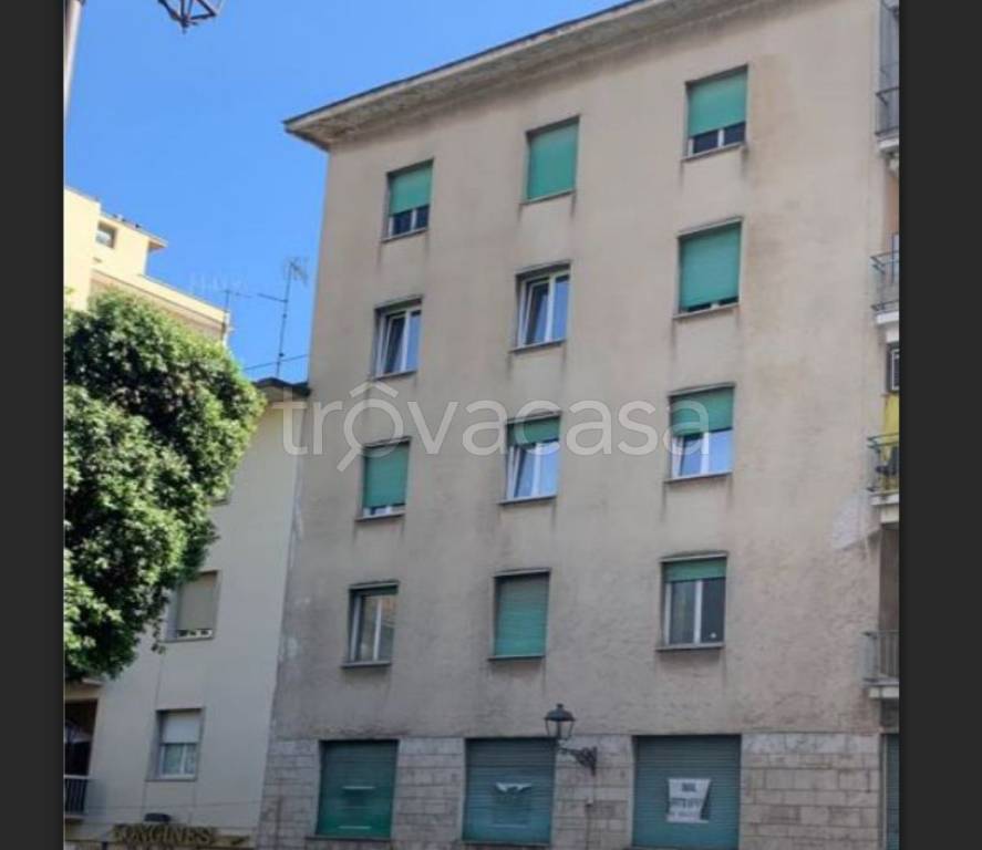 ufficio in vendita a Velletri