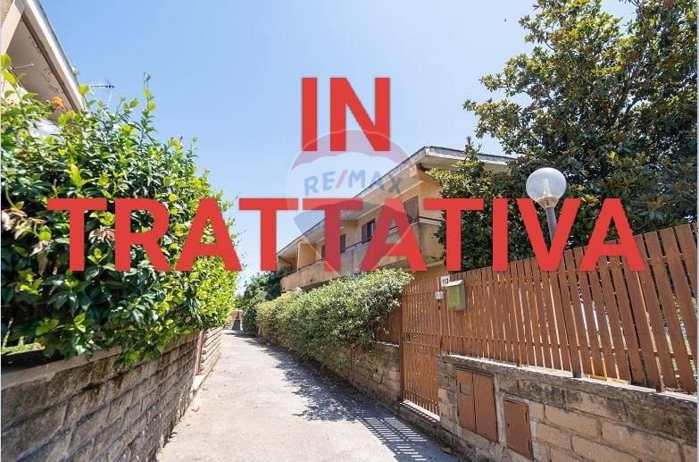 casa indipendente in vendita a Velletri