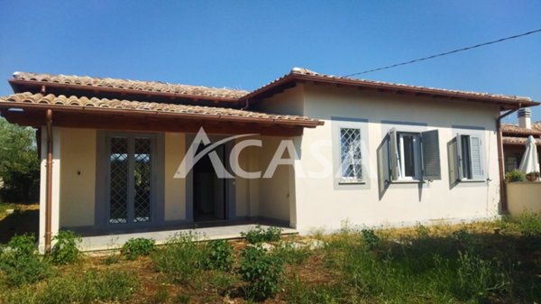 casa indipendente in vendita a Velletri